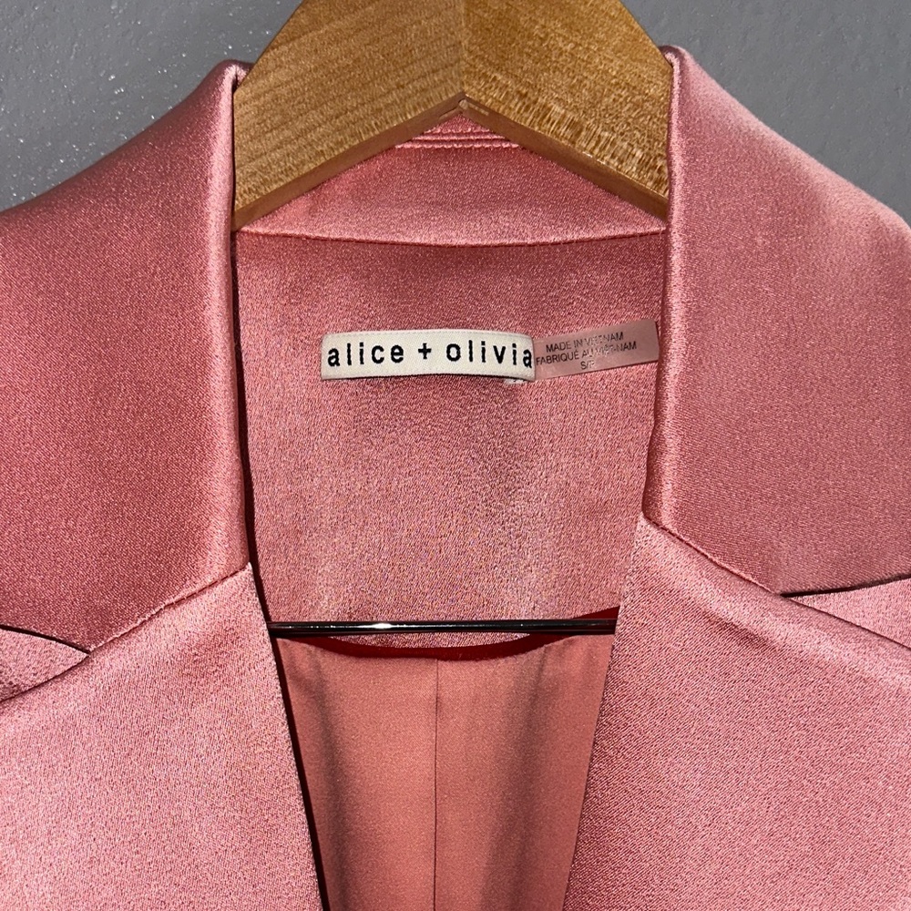 Alice + Olivia Pink Blazer and Suit Jacket Set - Picture 4 of 10